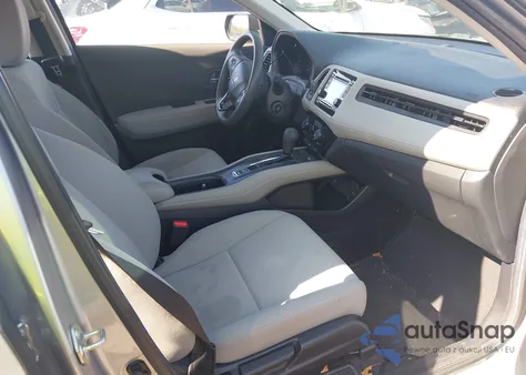 2019 Honda Hr-V Lx z USA, uszkodzony, nr VIN 3CZRU6H39KM735700